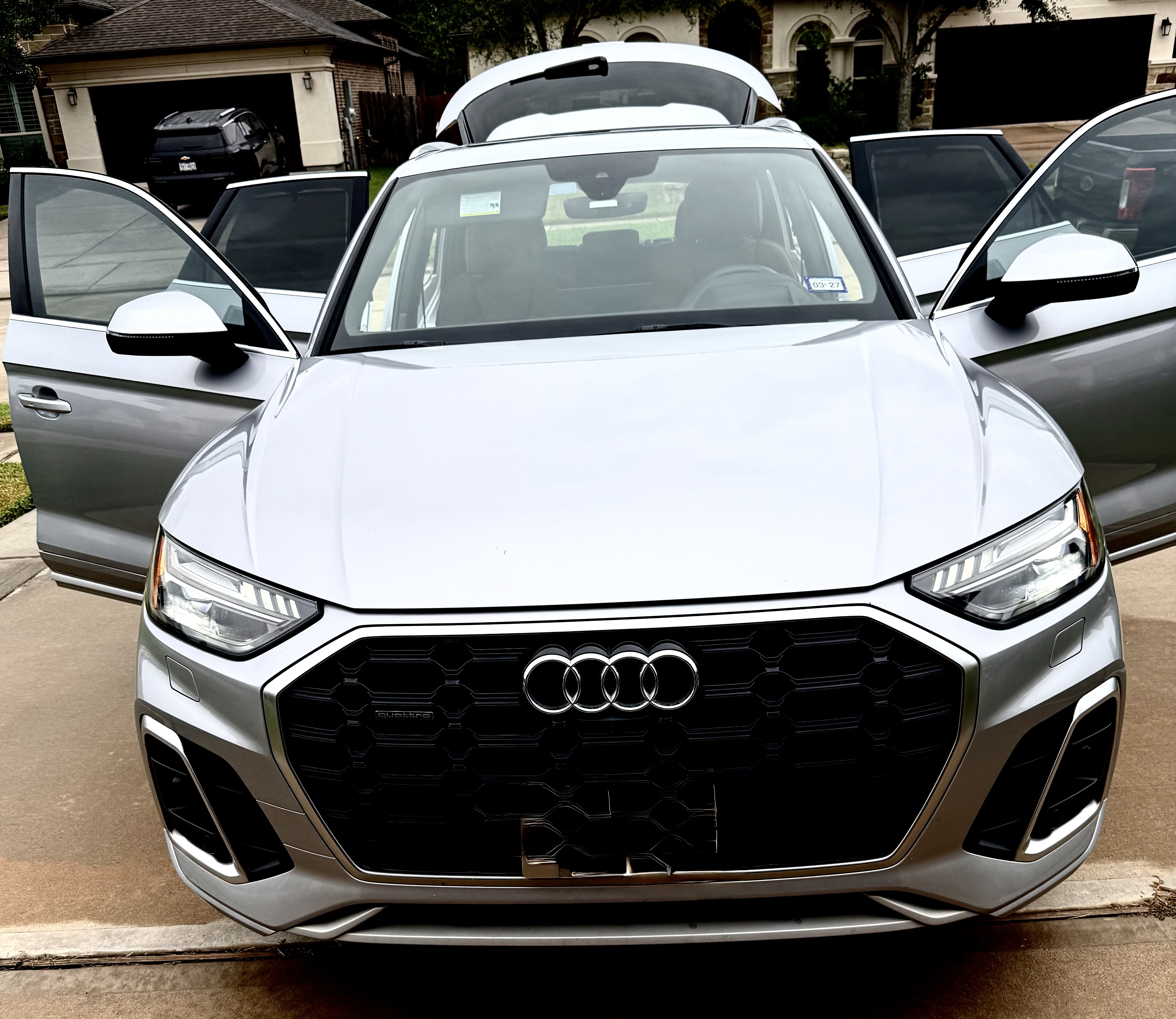 Used 2022 Audi Q5 2.0T Prestige w/ Prestige Package AWD/4WD image 1