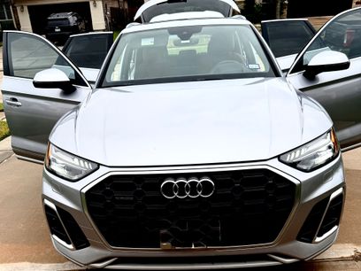 Used 2022 Audi Q5 2.0T Prestige w/ Prestige Package