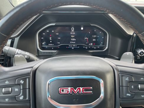 Used 2022 GMC Sierra 1500 AT4 w/ AT4 Premium Package image 11