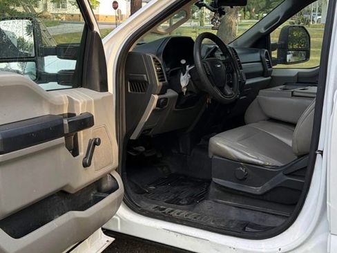 Used 2019 Ford F250 XL RWD image 8