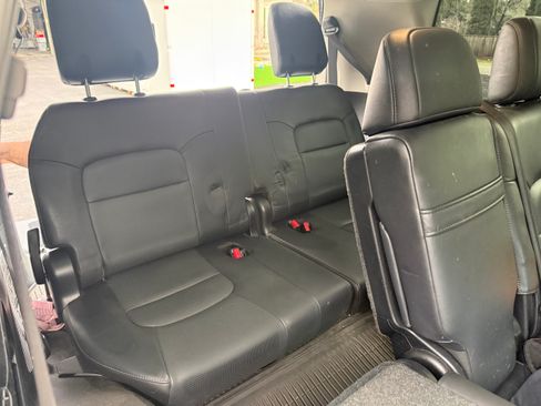 Used 2017 Toyota Land Cruiser image 17