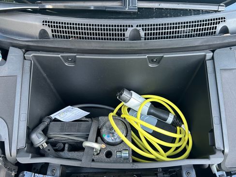 Used 2021 BMW i3 image 16