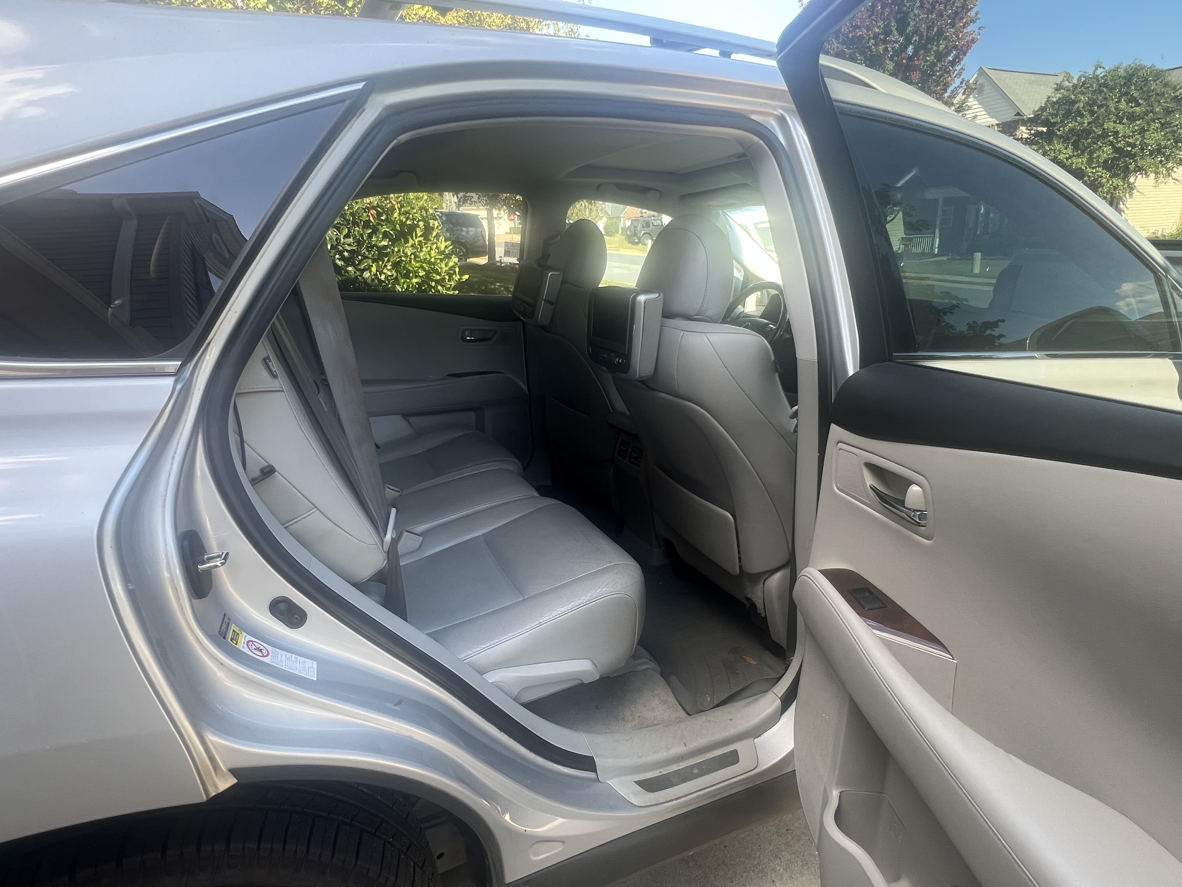 Used 2012 Lexus RX 350 FWD w/ Premium Pkg image 6
