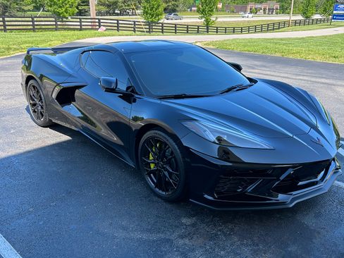 Used 2023 Chevrolet Corvette Stingray Preferred Cpe w/ Z51 Performance Package RWD image 13