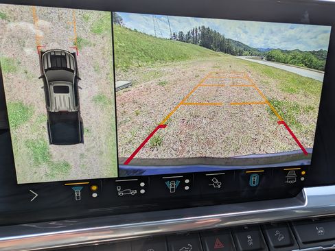 Used 2022 Chevrolet Silverado 1500 LT Trail Boss w/ LT Trail Boss Premium Package image 20