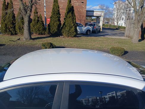 Used 2017 Nissan Sentra S image 5