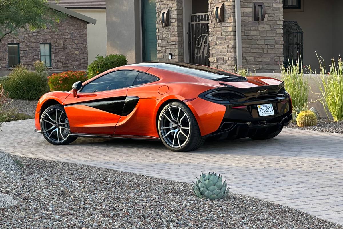 Used 2018 McLaren 570S RWD image 1