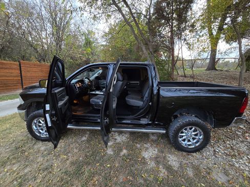 Used 2013 RAM 1500 Big Horn image 4