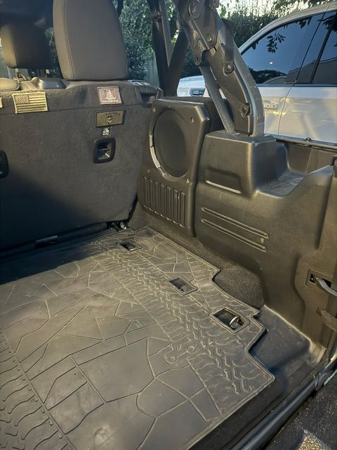Used 2020 Jeep Wrangler Unlimited Sport S AWD/4WD image 15