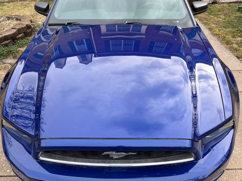 Used 2014 Ford Mustang V6 Coupe 2D image 1