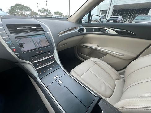 Used 2016 Lincoln MKZ w/ Equipment Group 300A Reserve image 17