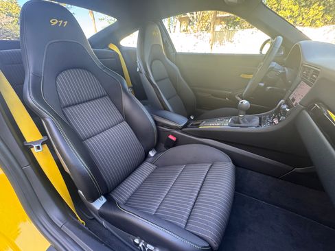 Used 2018 Porsche 911 Carrera T image 20