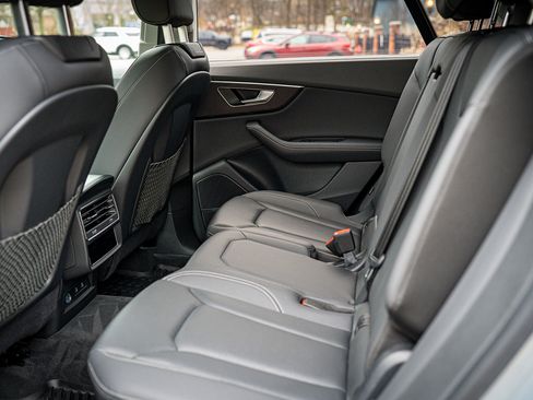 Used 2023 Audi Q8 Premium Plus w/ Premium Plus Package image 24