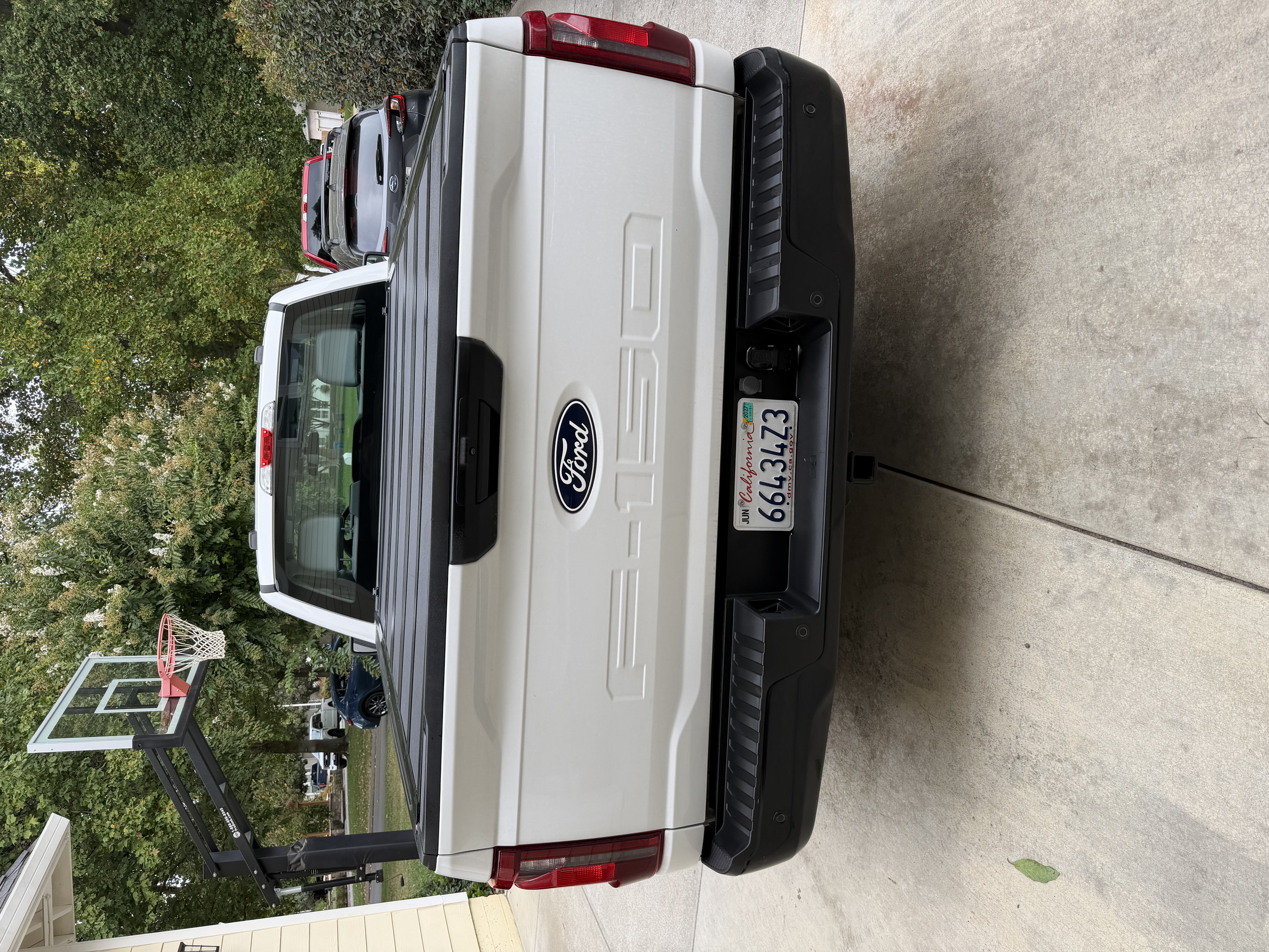 Used 2024 Ford F150 XL RWD image 5