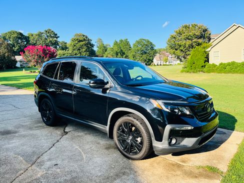 Used 2021 Honda Pilot Special Edition image 1