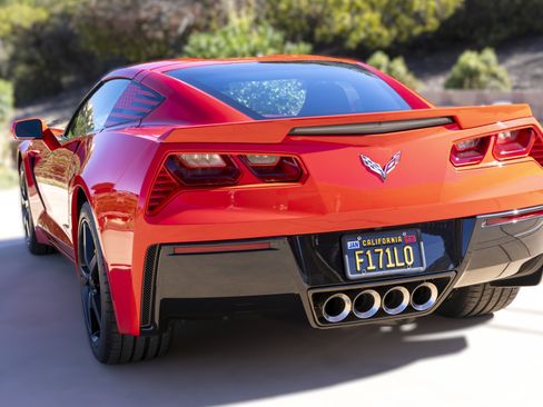 Used 2014 Chevrolet Corvette Stingray Coupe w/ 2LT Preferred Equipment Group image 4