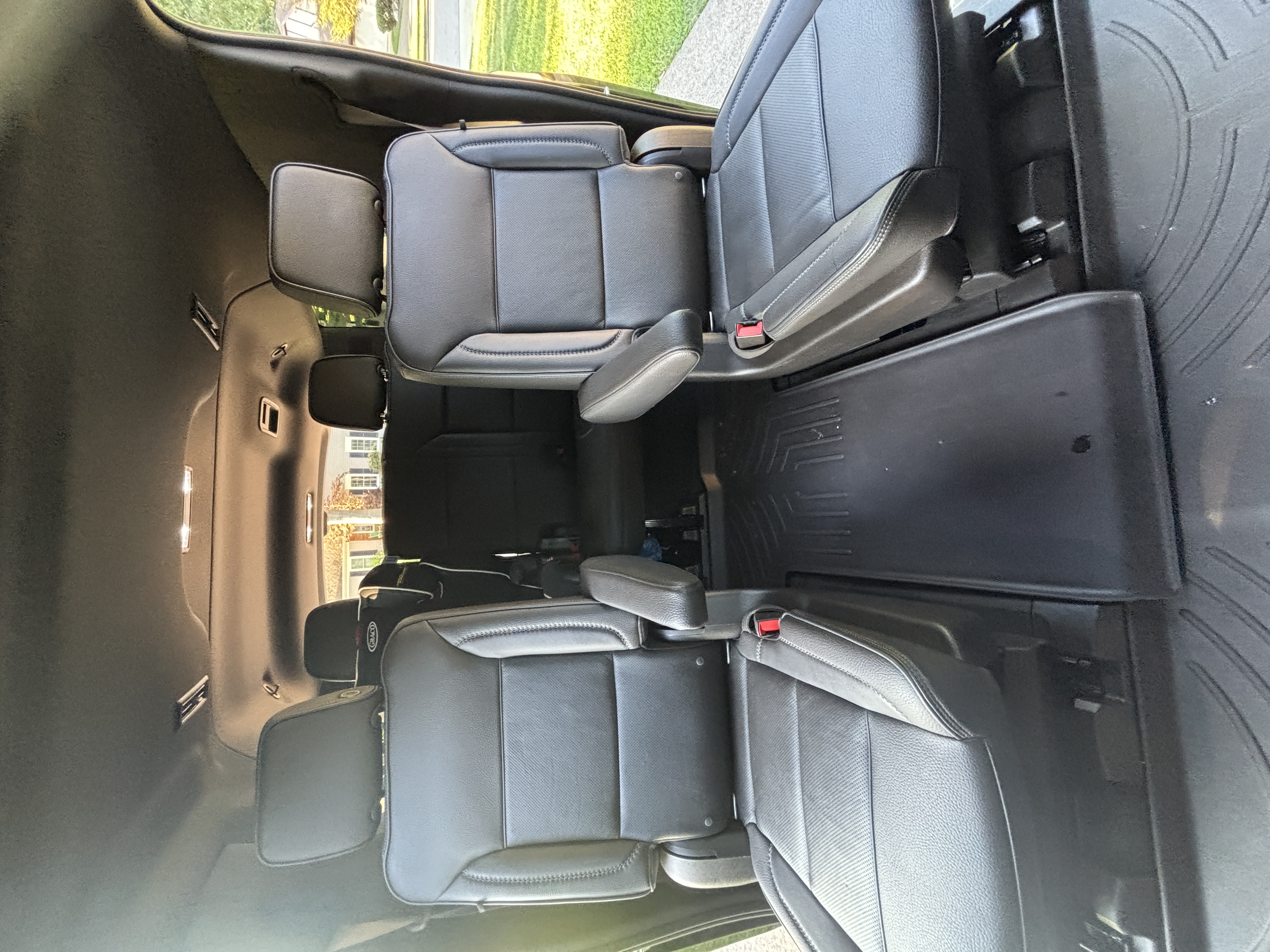 Used 2021 GMC Yukon XL Denali AWD/4WD image 17