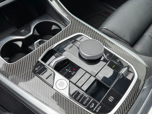 Used 2024 BMW X7 M60i AWD/4WD image 12