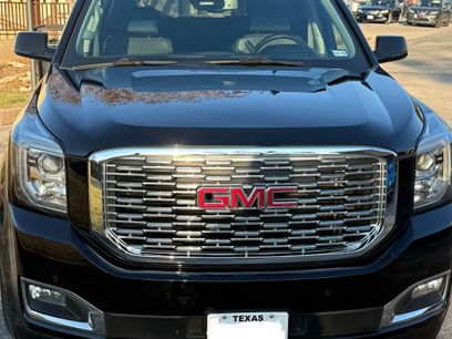 Used 2018 GMC Yukon Denali w/ Denali Ultimate Package