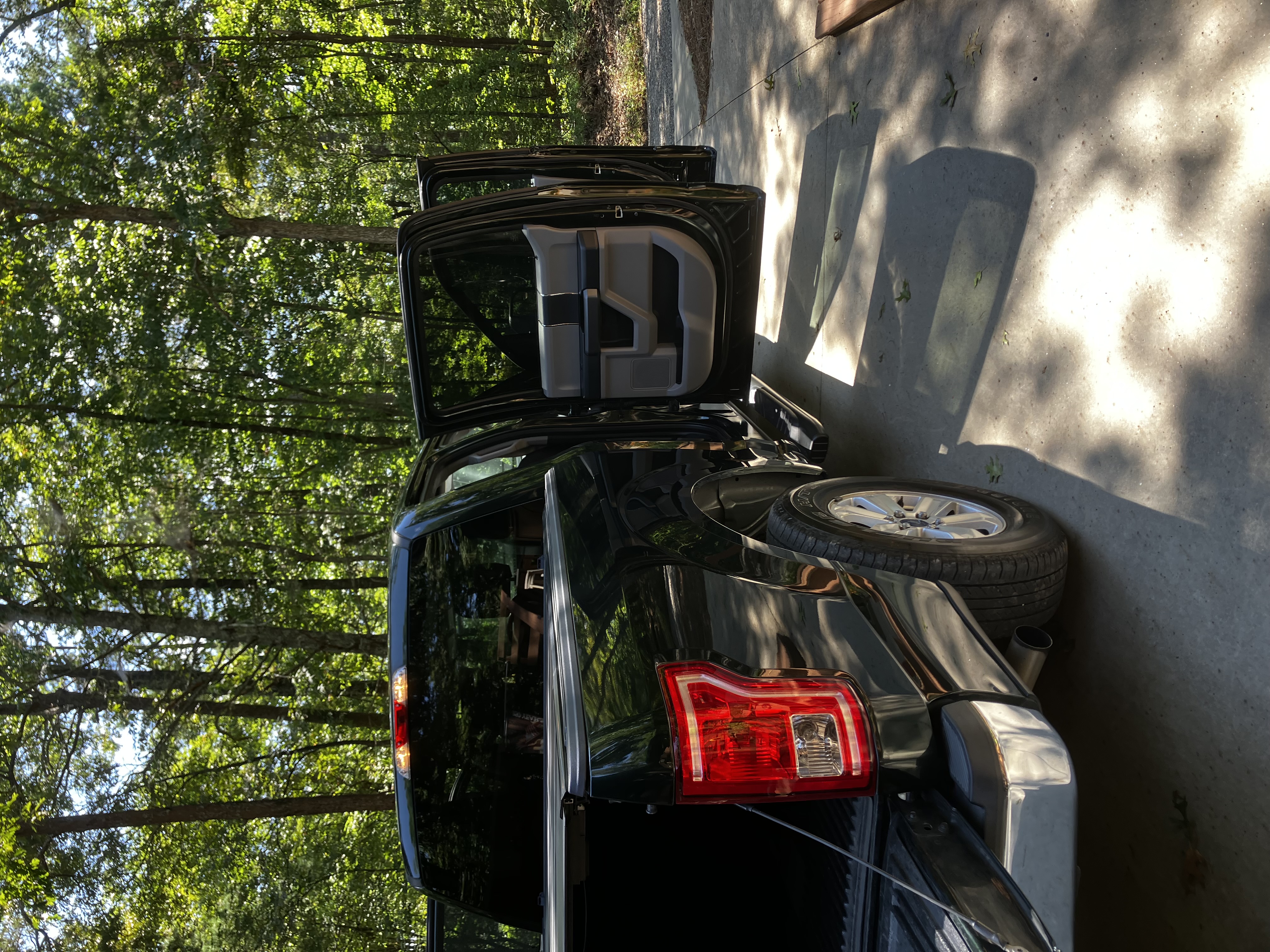 Used 2016 Ford F150 XLT RWD image 6