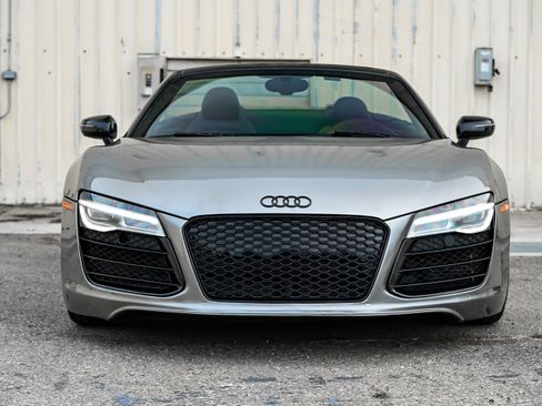 Used 2015 Audi R8 V10 image 5