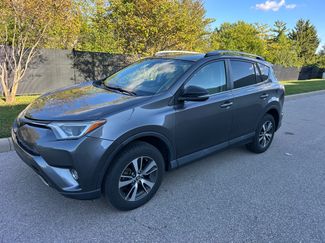 Used 2017 Toyota RAV4 XLE FWD video 1