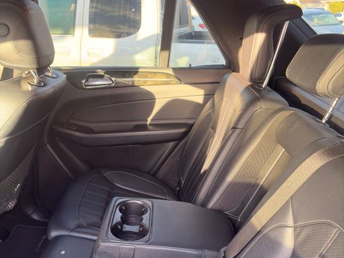 Used 2018 Mercedes-Benz GLE 350 image 8