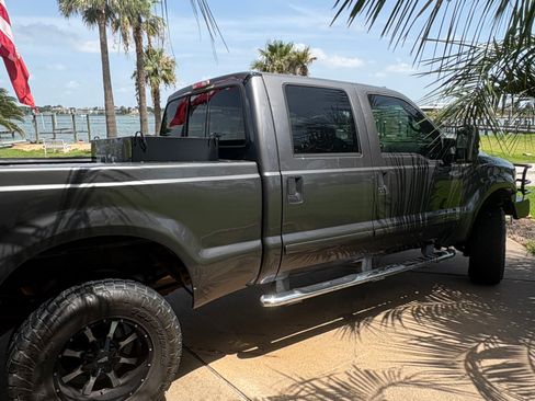 Used 2002 Ford F250 4x4 Crew Cab Super Duty image 2