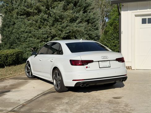 Used 2018 Audi S4 Premium Plus w/ Navigation Package image 4