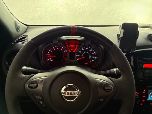 Used 2014 Nissan Juke NISMO FWD image 12