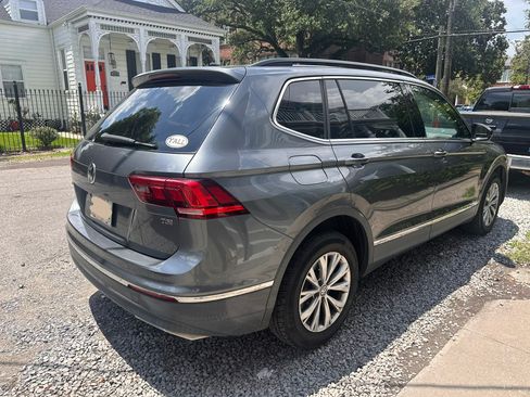 Used 2018 Volkswagen Tiguan SE FWD image 6
