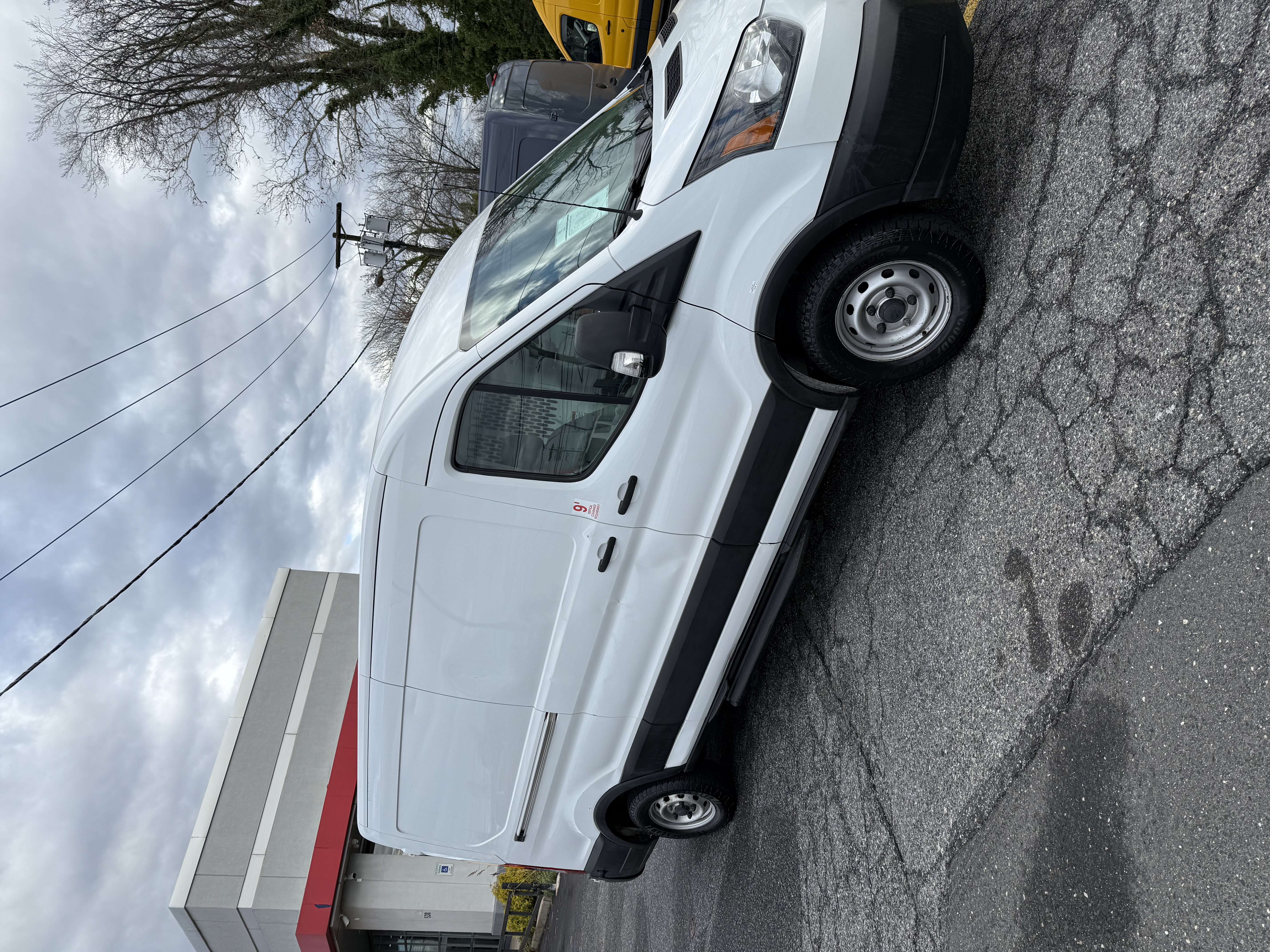Used 2019 Ford Transit 150 148 Medium Roof RWD image 9