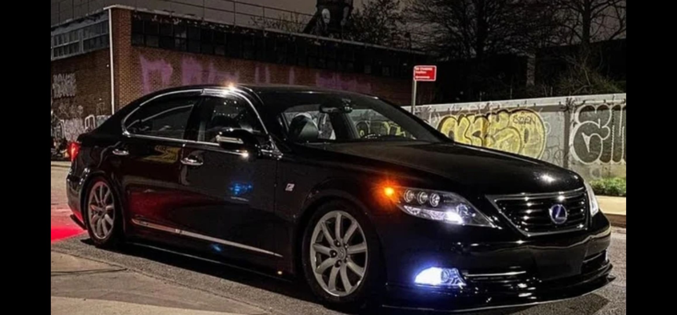 Used 2008 Lexus LS 600h L AWD/4WD image 2
