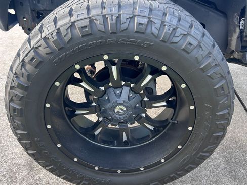Used 2014 Jeep Wrangler Unlimited Sahara AWD/4WD image 16