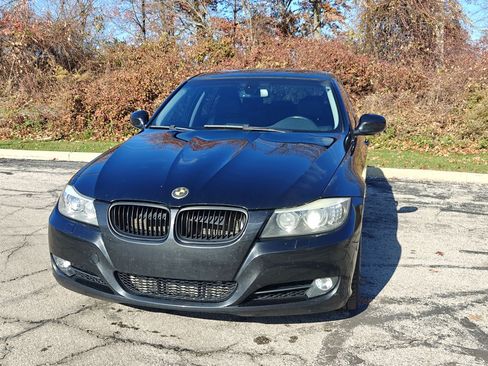 Used 2009 BMW 335i xDrive Sedan AWD/4WD image 5