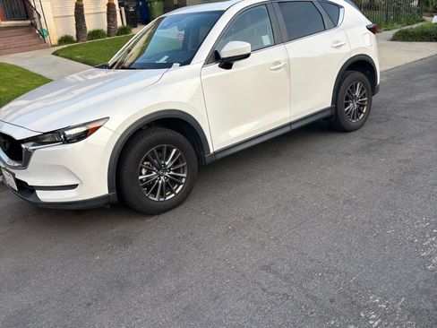 Used 2019 MAZDA CX-5 Touring image 2