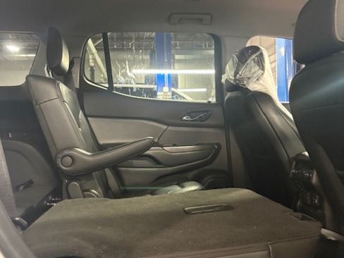 Used 2019 GMC Acadia SLT image 5