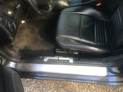 Used 2000 Porsche 911 Carrera image 9