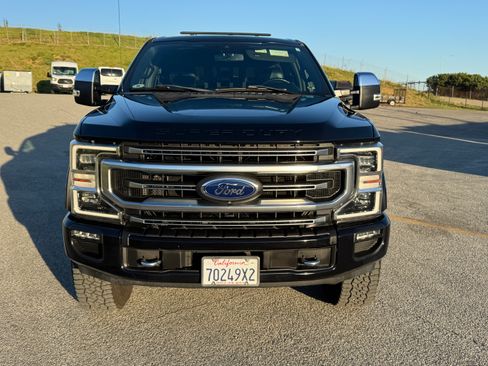 Used 2020 Ford F250 Platinum w/ Tremor Off-Road Package image 4