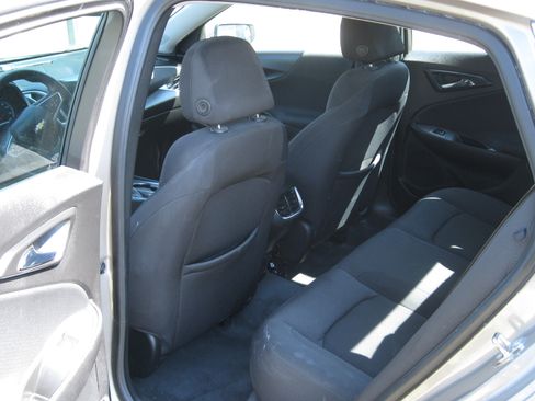 Used 2022 Chevrolet Malibu LT image 7