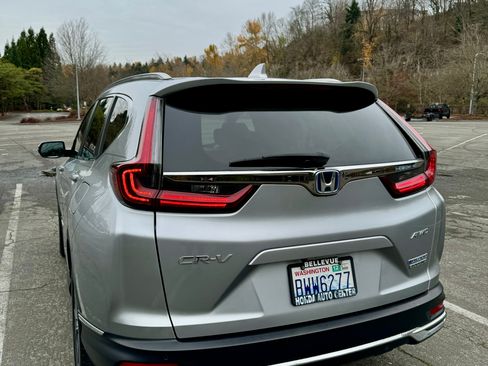 Used 2020 Honda CR-V Touring image 12