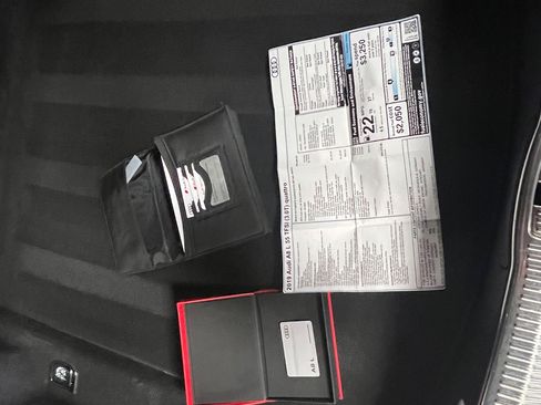 Used 2019 Audi A8 L 3.0T w/ Executive Package image 9