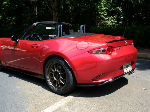 Used 2016 MAZDA MX-5 Miata Club w/ Brembo/BBS Package image 25