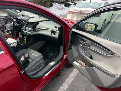 Used 2015 Chevrolet Impala LTZ FWD image 10