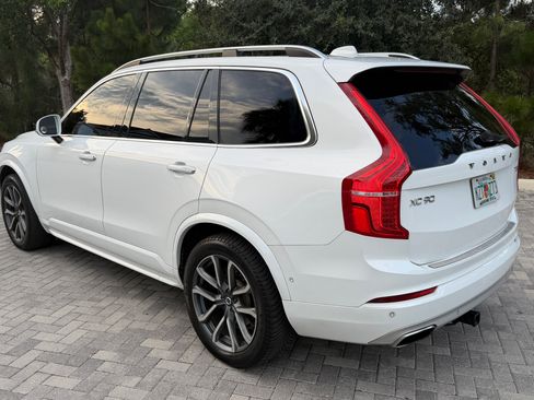 Used 2019 Volvo XC90 T6 Momentum w/ Advanced Package AWD/4WD image 8
