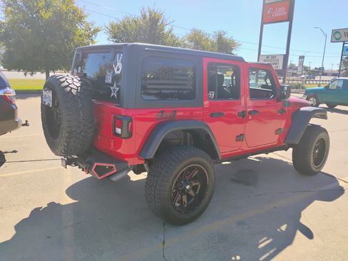 Used 2019 Jeep Wrangler Unlimited Rubicon image 5