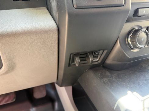 Used 2018 Ford F150 XL w/ Equipment Group 101A Mid RWD image 5