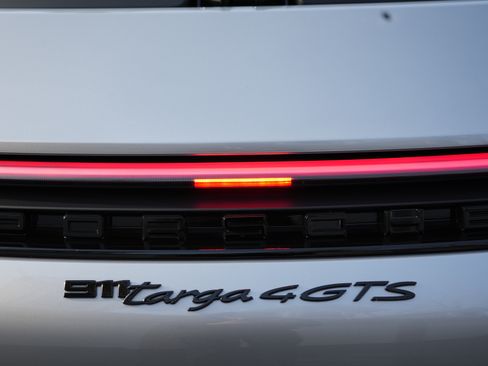 Used 2025 Porsche 911 Targa 4 GTS image 19