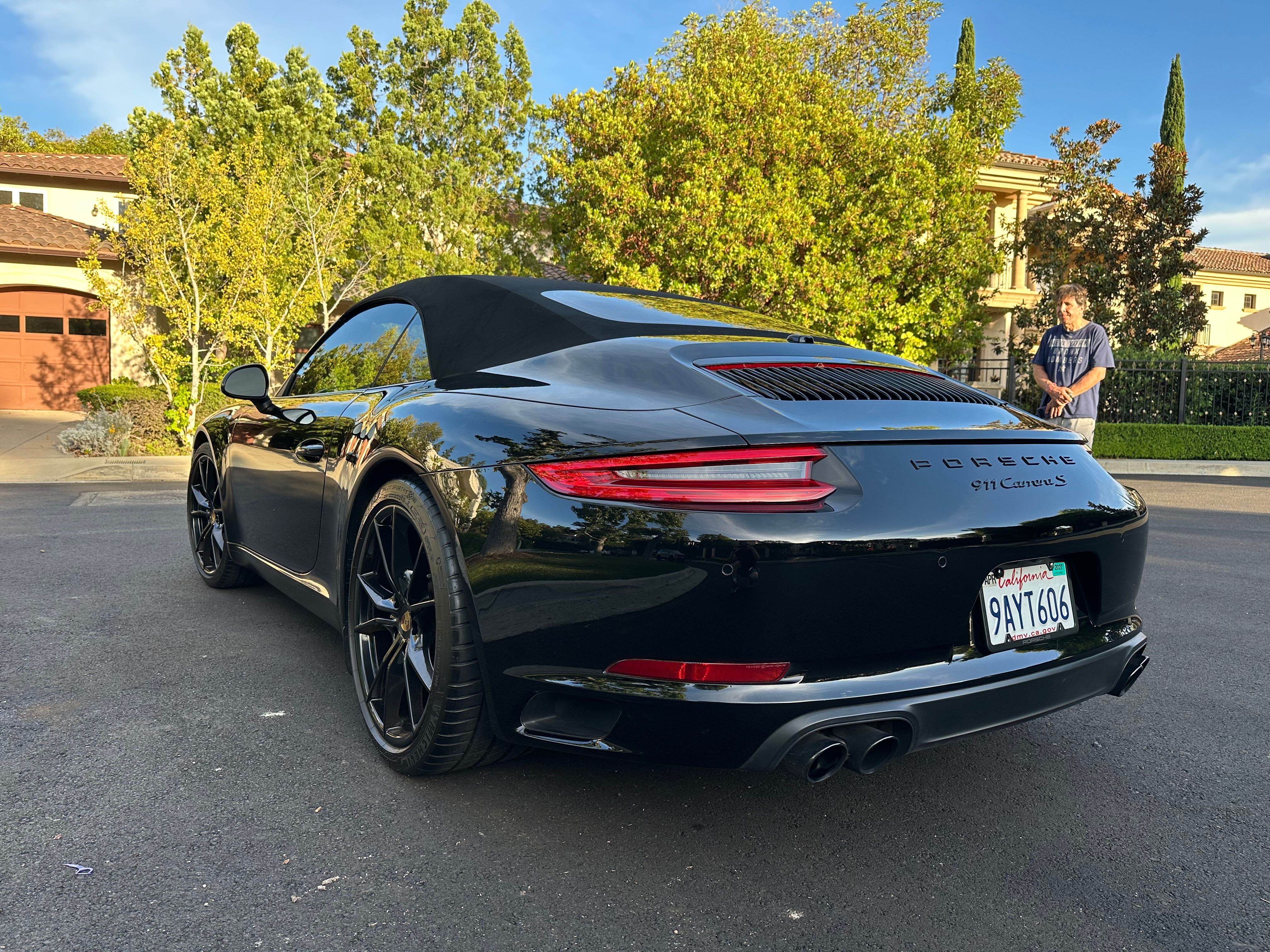 Used 2019 Porsche 911 Carrera S RWD image 4