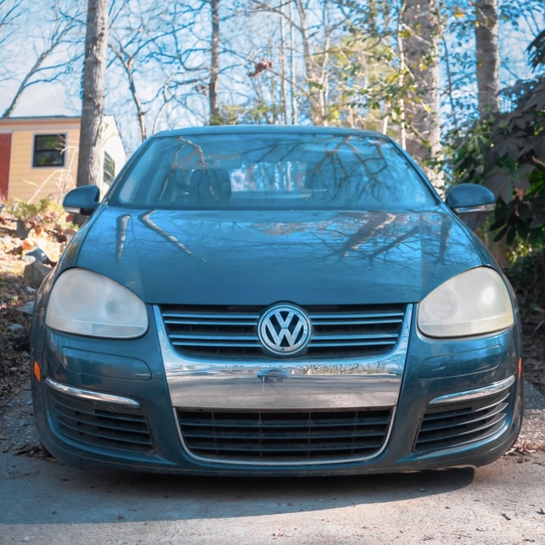 Used 2005 Volkswagen Jetta 2.5 FWD image 1